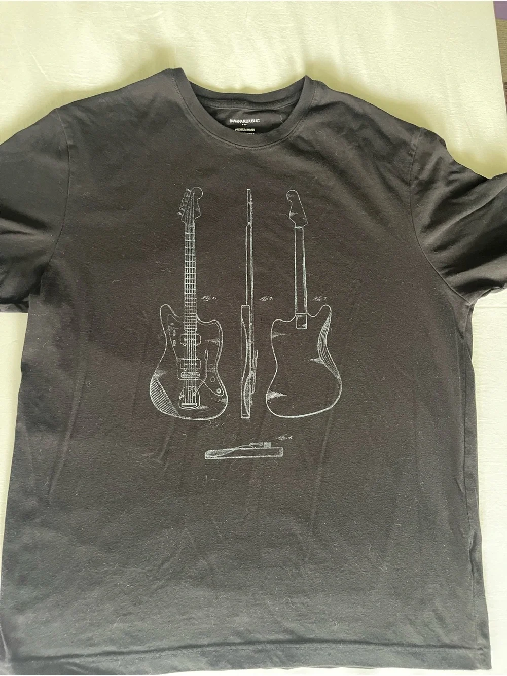 Banana Republic Mens Black Short Sleeve Guitar Blueprint Graphic Tee L